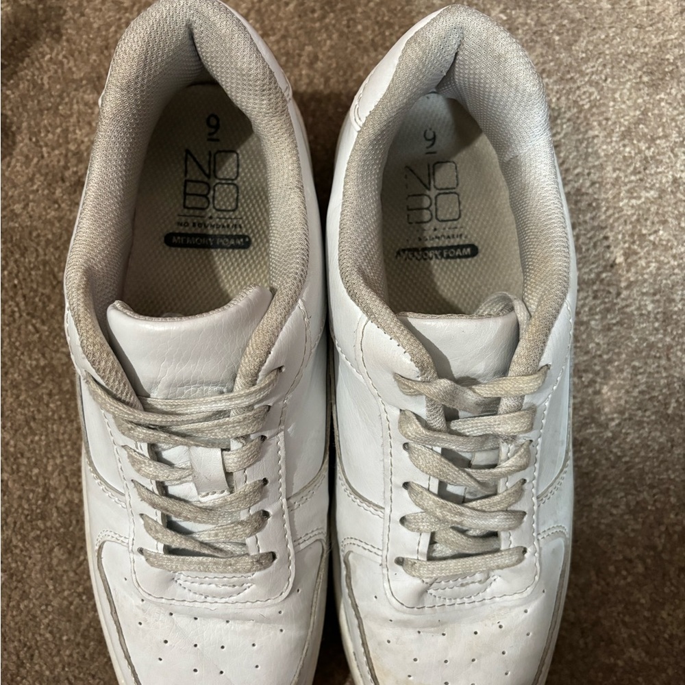white knock off airforces from walmart